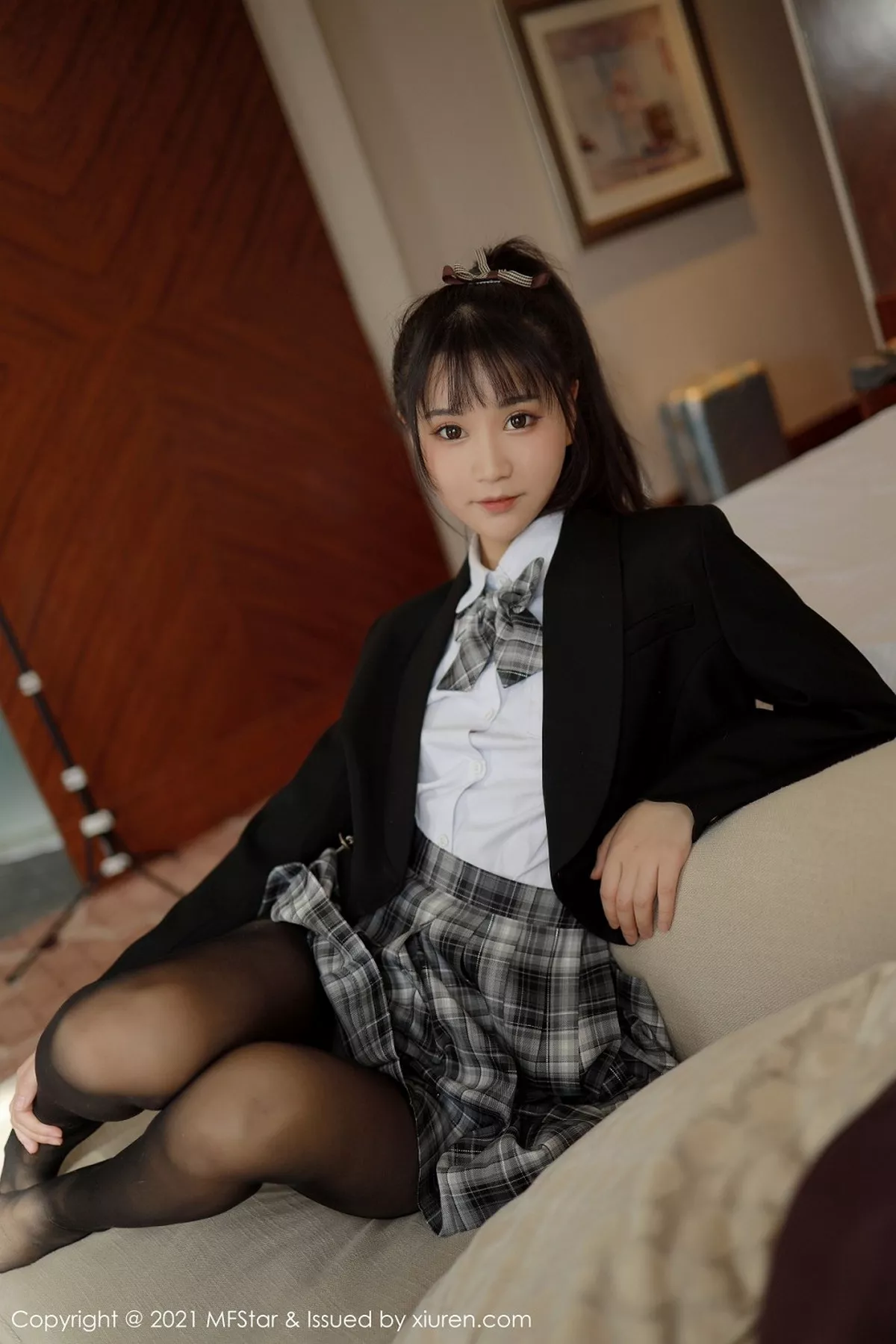 [MFStar模范学院]第439期小果冻儿写真 [49P]-006