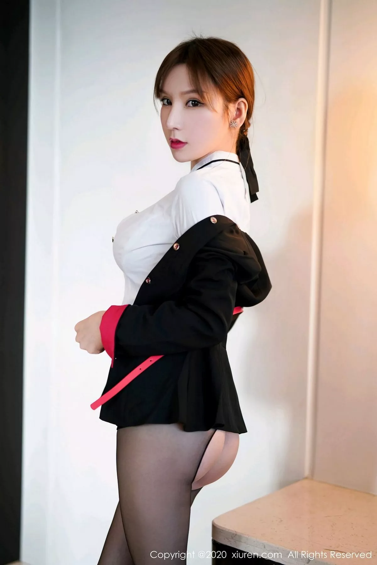 [XiuRen秀人网]第2915期周于希写真 [106P]-054