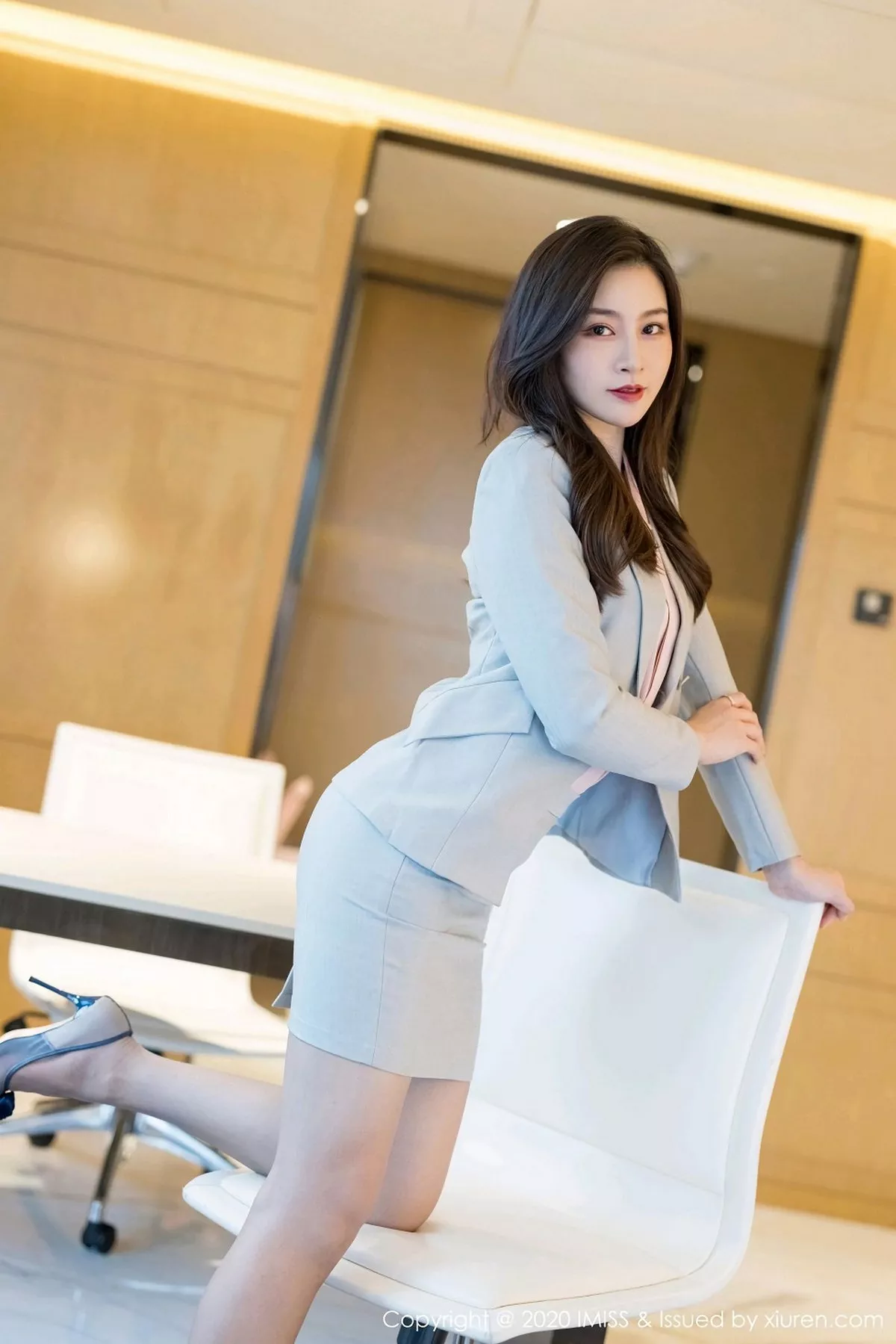[Imiss爱蜜社]第538期Vanessa写真 [60P]-011