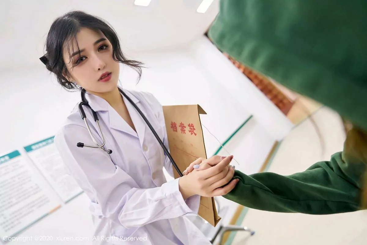 [XiuRen秀人网]第2925期韩静安写真 [56P]-053