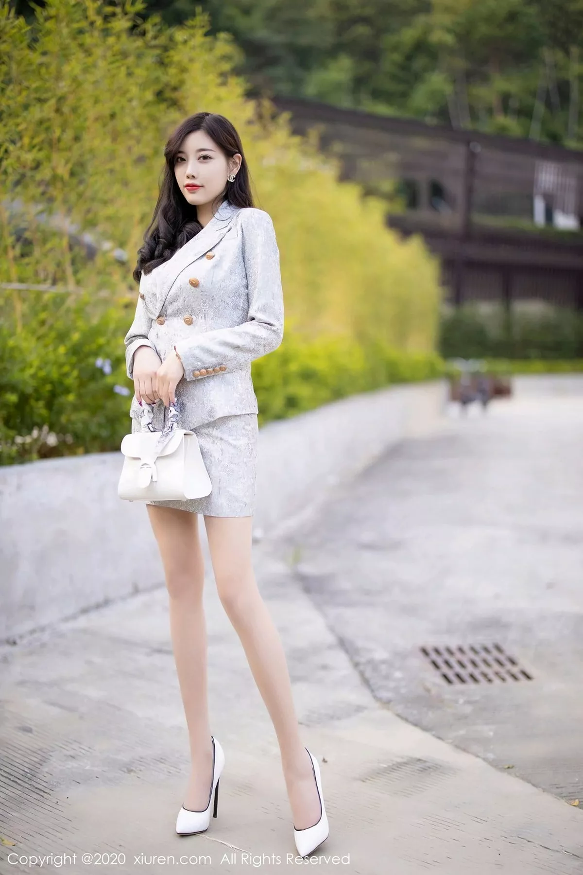 [XiuRen秀人网]第2928期杨晨晨写真 [80P]-002