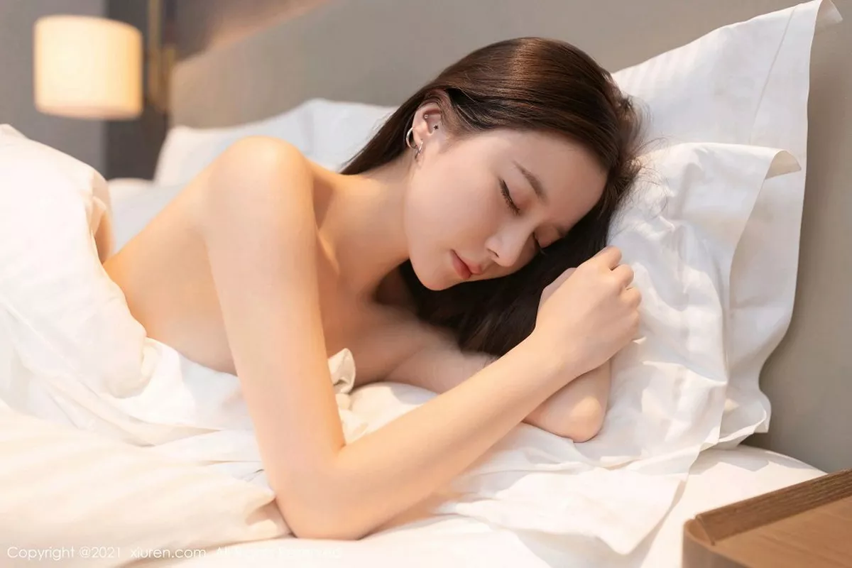 [XiuRen秀人网]第3010期鱼子酱写真 [70P]-001
