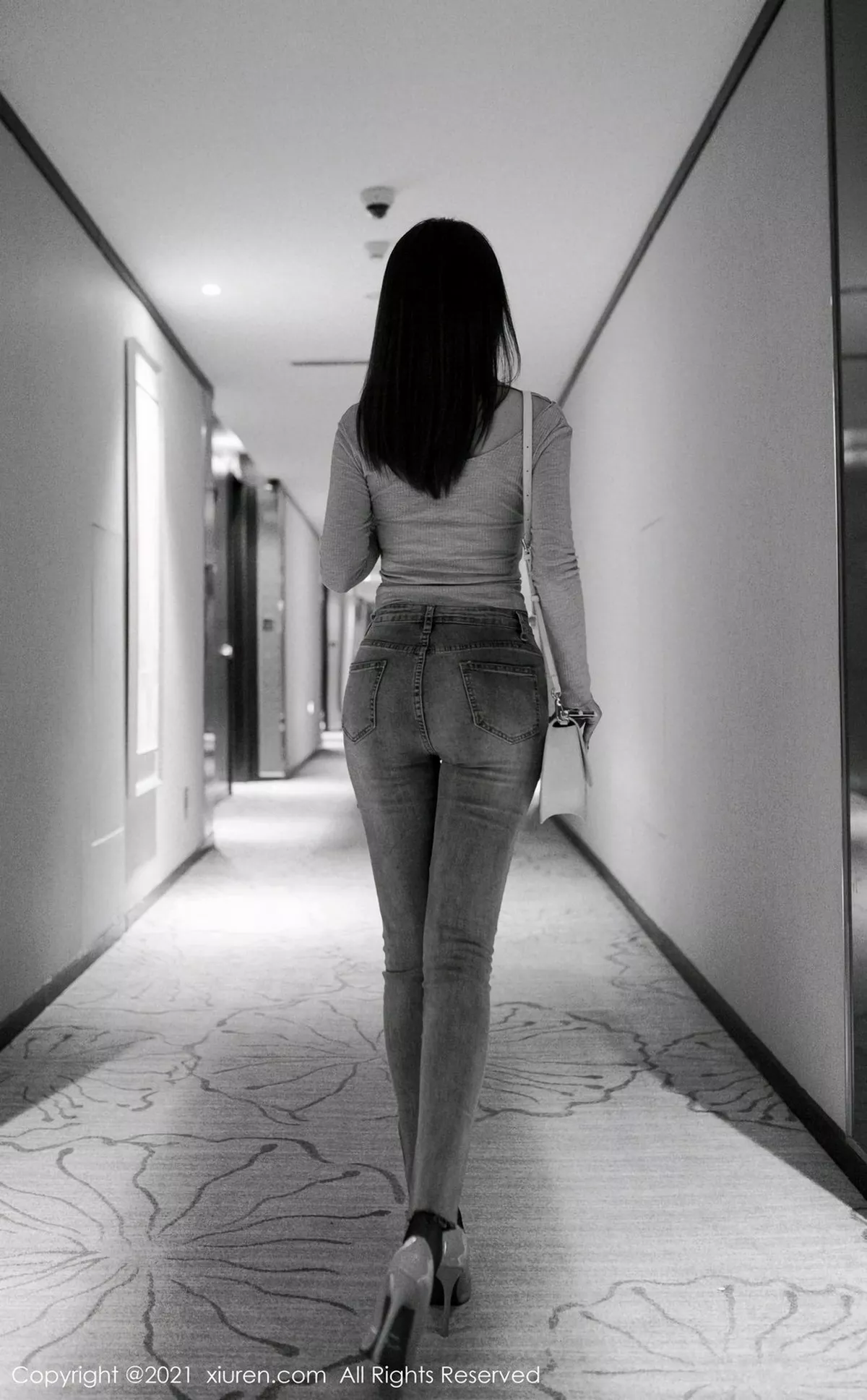 [XiuRen秀人网]第3053期周慕汐写真 [86P]-002