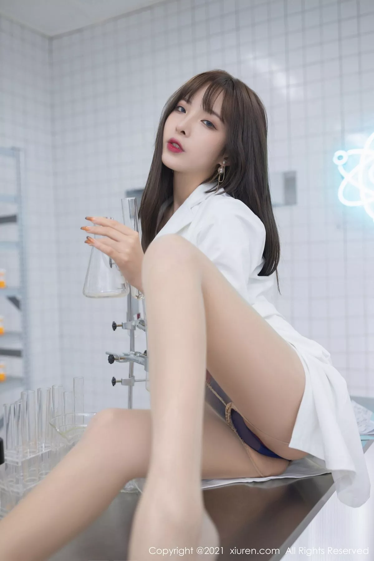 [XiuRen秀人网]第3079期陈小喵写真 [71P]-033