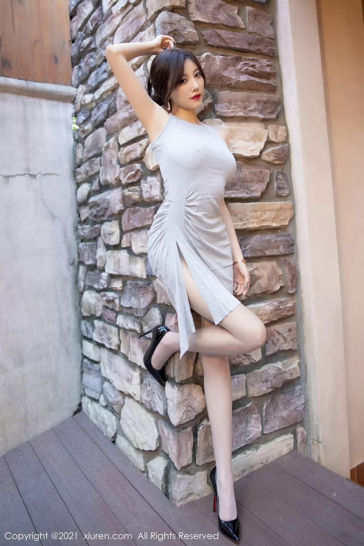 [XiuRen秀人网]第3022期杨晨晨写真 [52P]-002