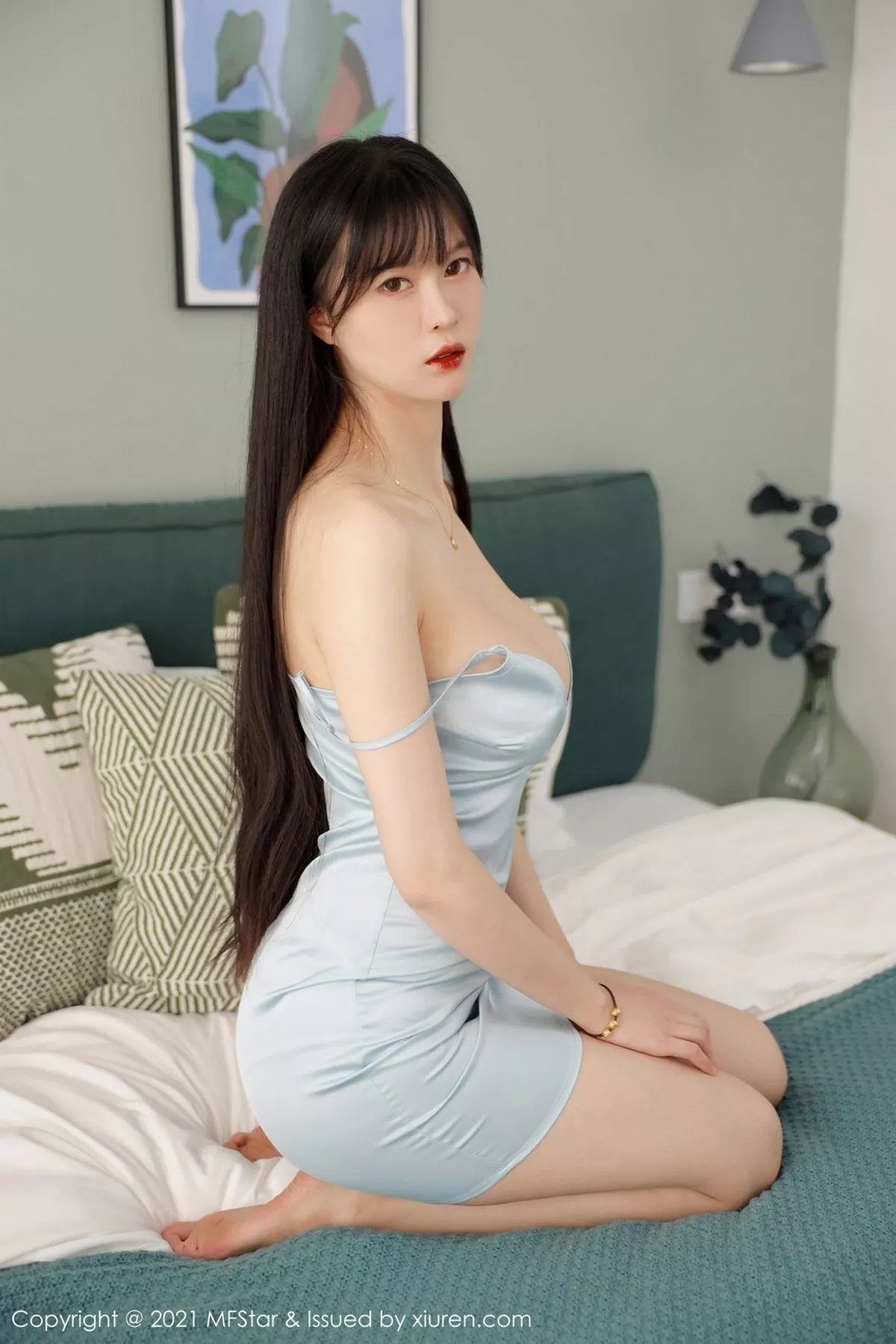 [MFStar模范学院]第443期桃香子写真 [41P]-021