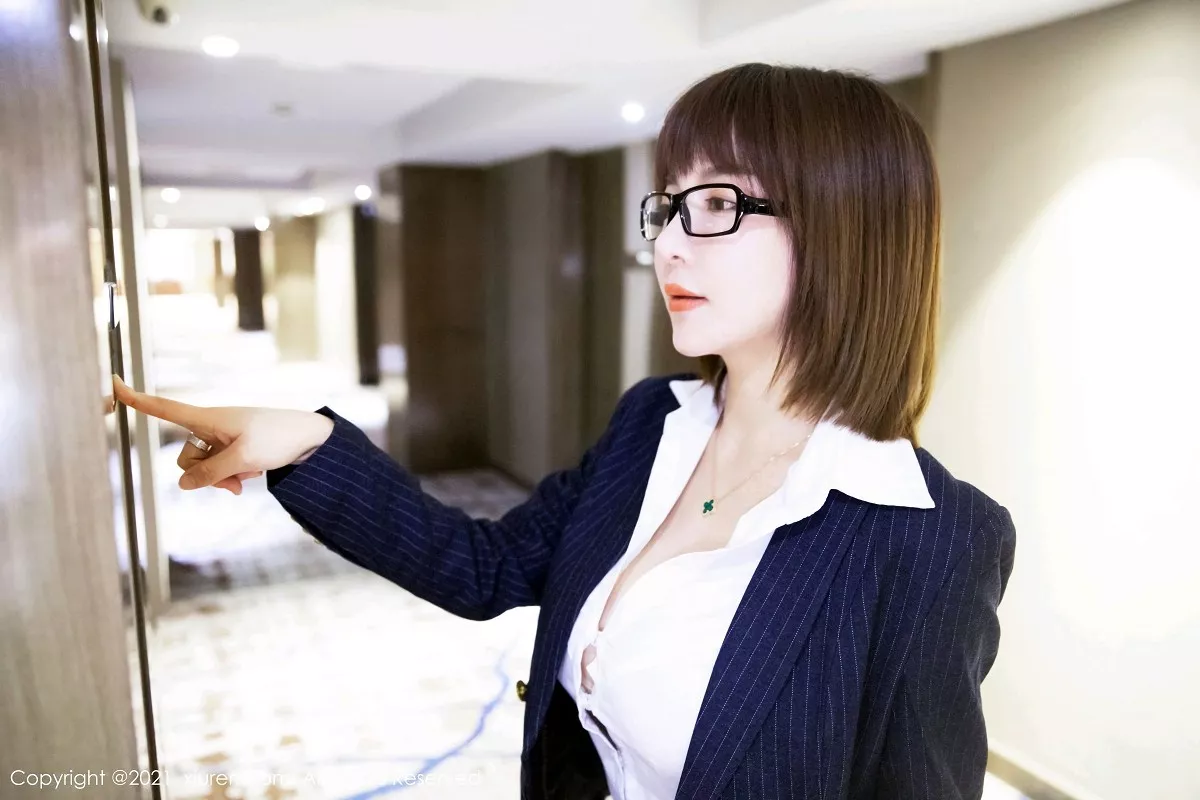 [XiuRen秀人网]第3151期大白兔写真 [40P]-006