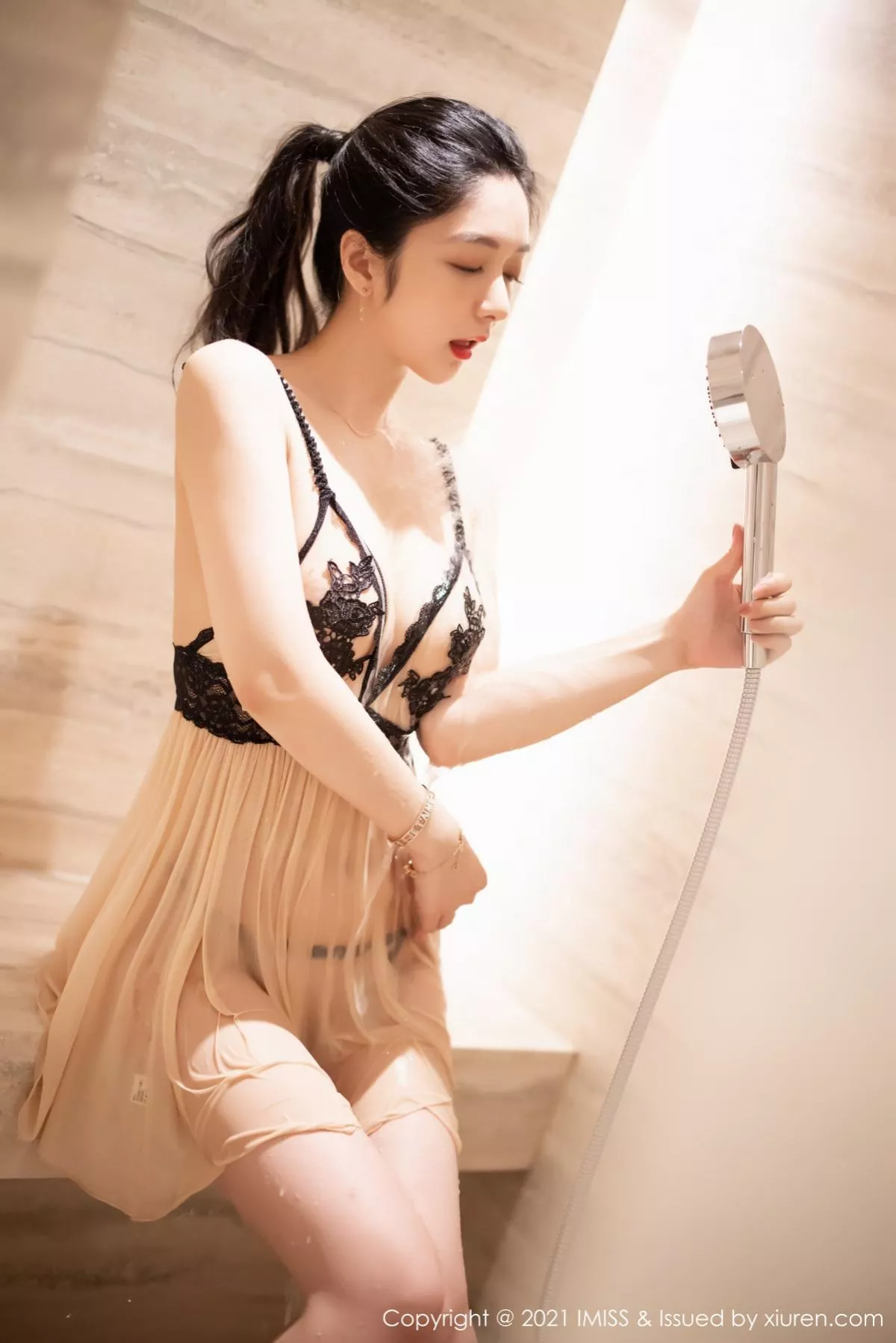 [Imiss爱蜜社]第559期小热巴写真 [43P]-041