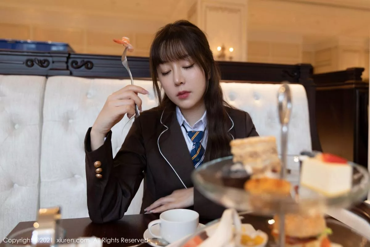 [XiuRen秀人网]第3176期王雨纯写真 [70P]-019