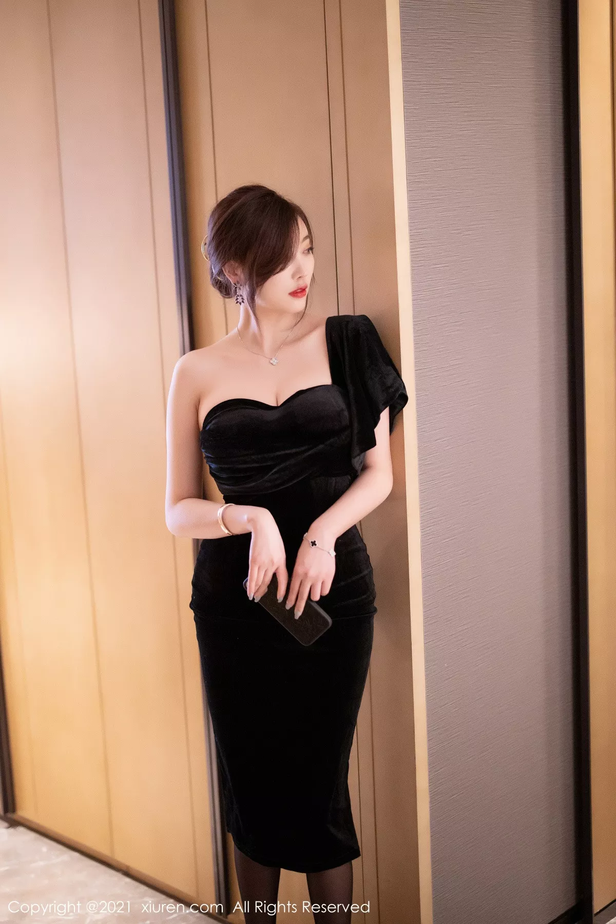 [XiuRen秀人网]第3184期杨晨晨写真 [70P]-016