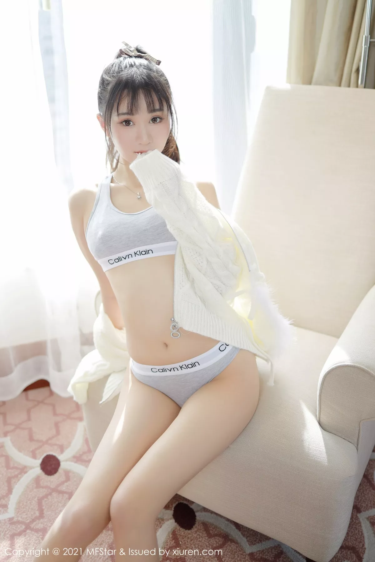 [MFStar模范学院]第467期小果冻儿写真 [42P]-013