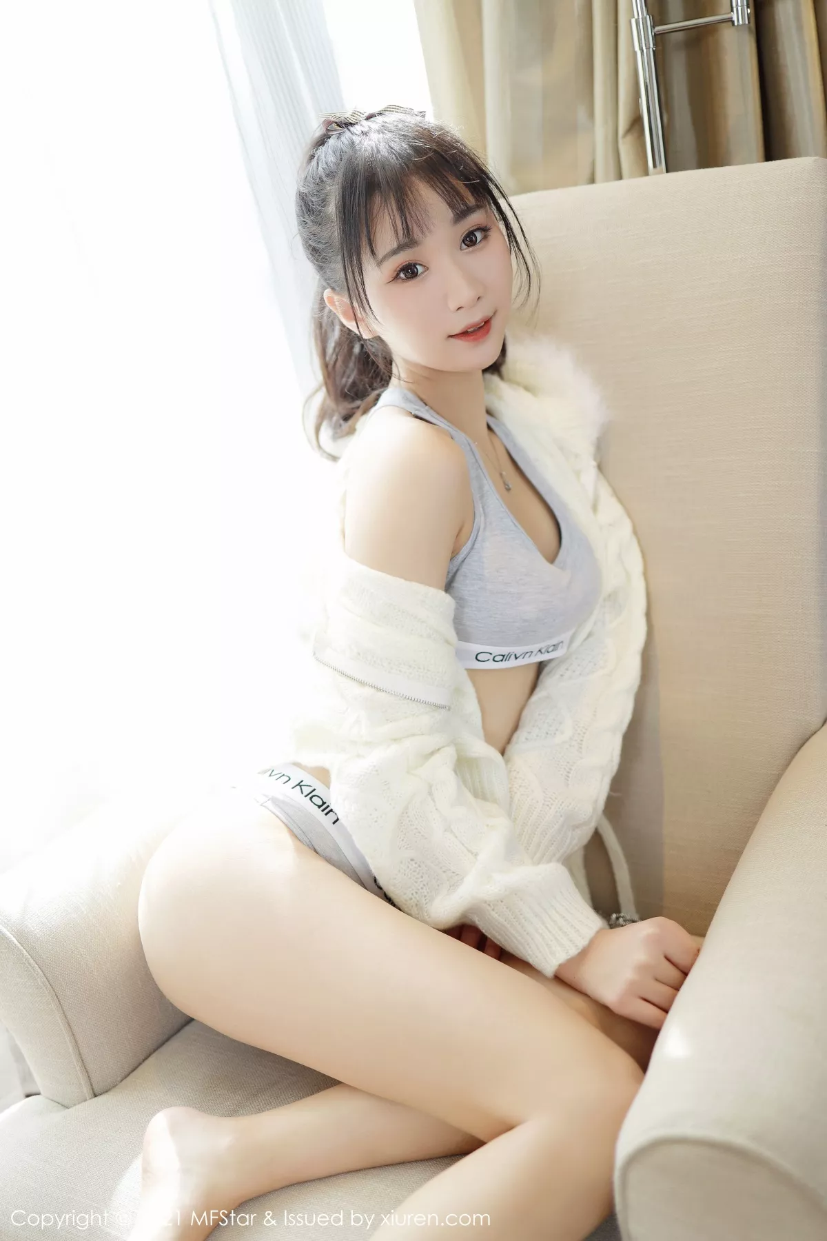 [MFStar模范学院]第467期小果冻儿写真 [42P]-002