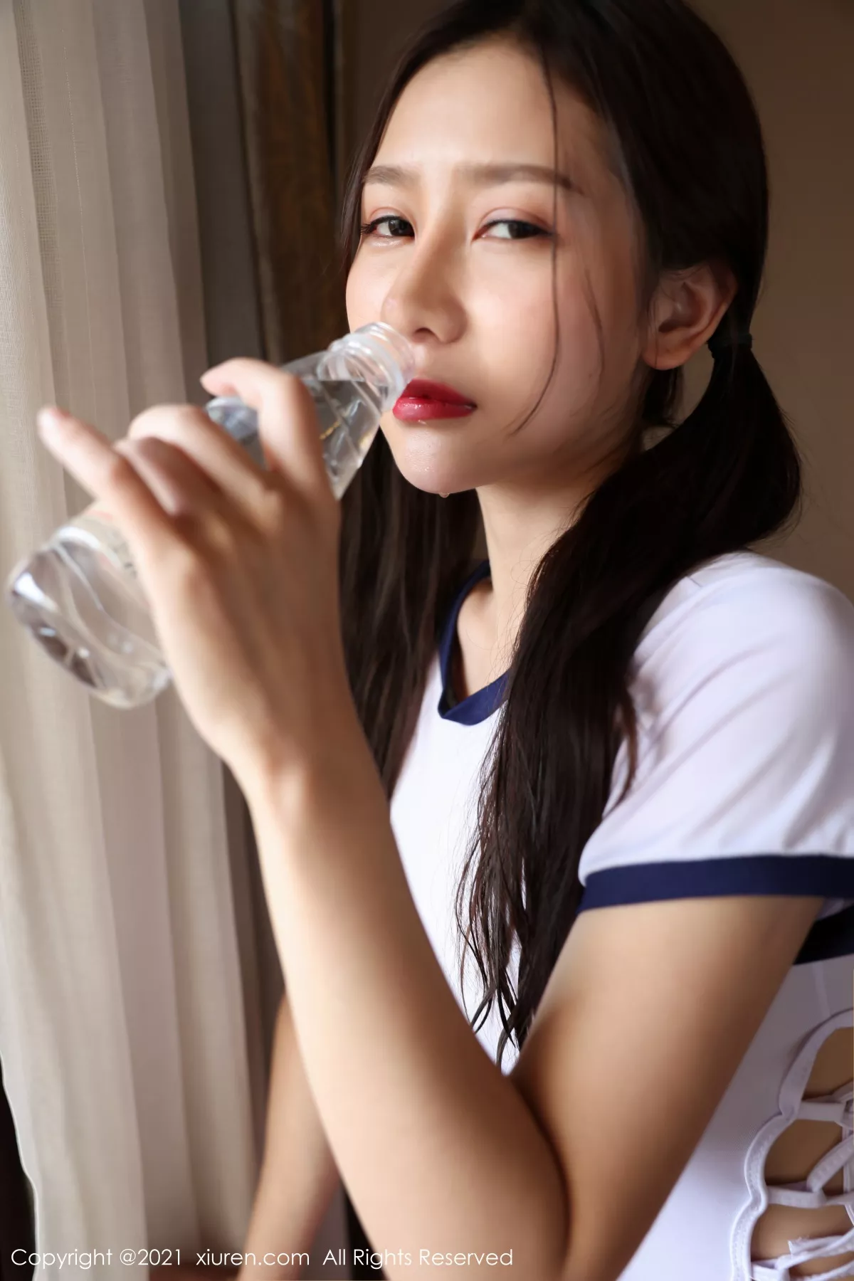 [XiuRen秀人网]第3201期尹甜甜写真 [49P]-004