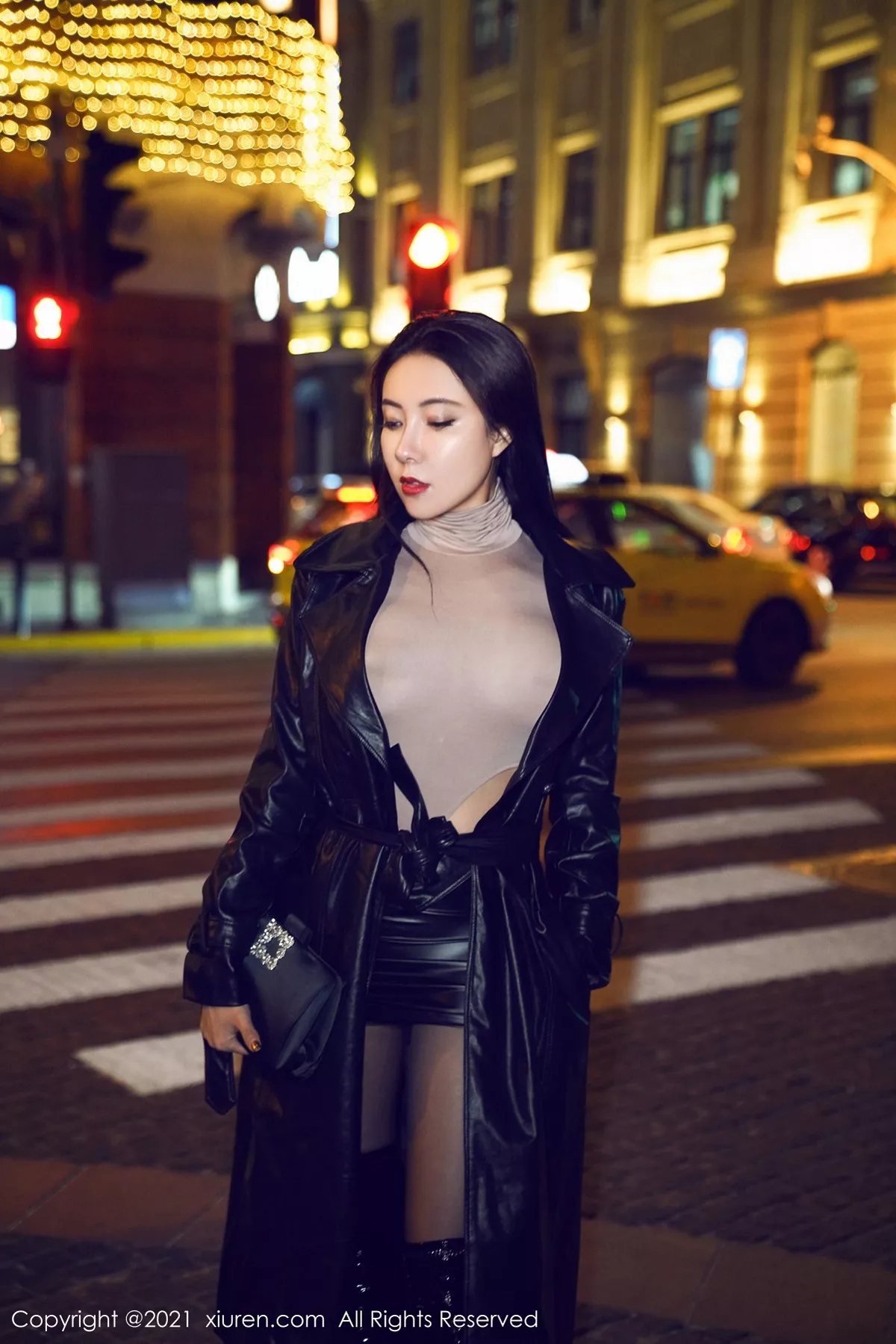 [XiuRen秀人网]第3207期果儿写真 [50P]-043