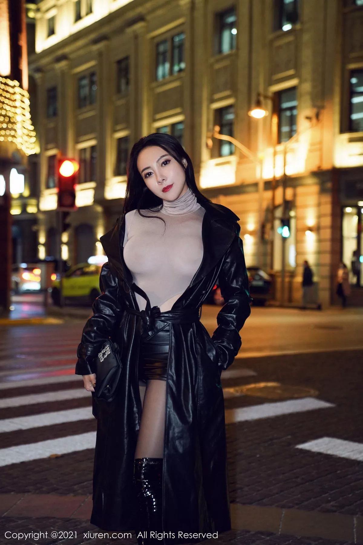 [XiuRen秀人网]第3207期果儿写真 [50P]-044
