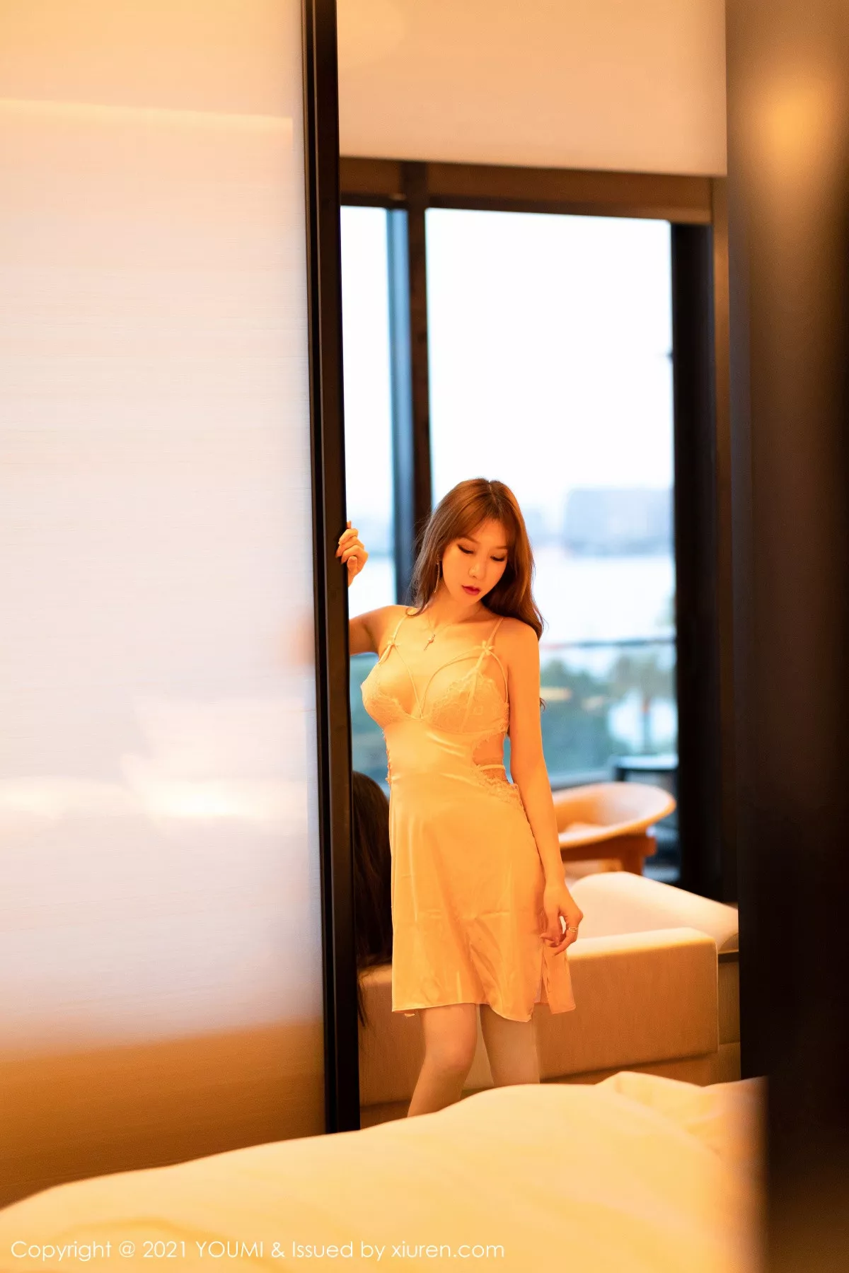 [YouMi尤蜜荟]第616期周于希写真 [53P]-001