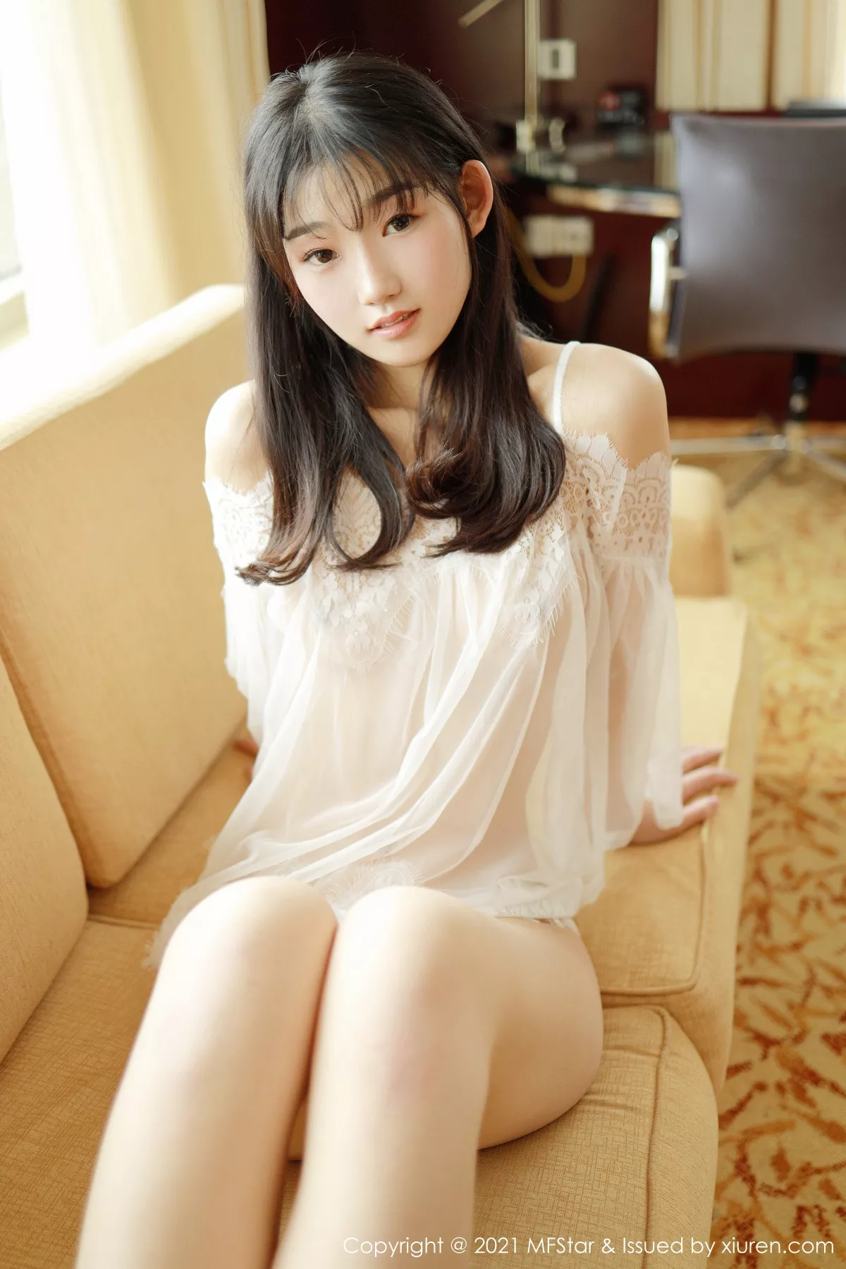 [MFStar模范学院]第470期母崽崽写真 [38P]-011