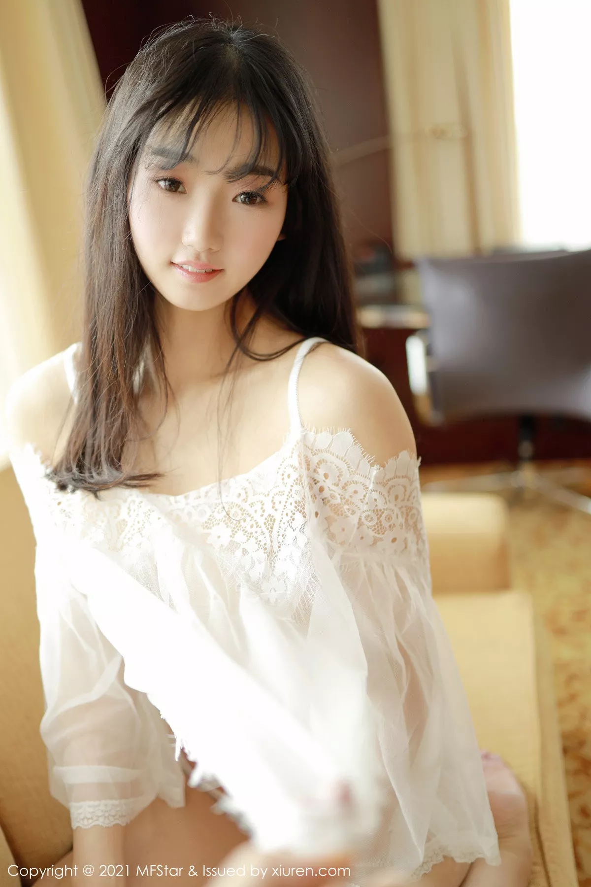 [MFStar模范学院]第470期母崽崽写真 [38P]-031