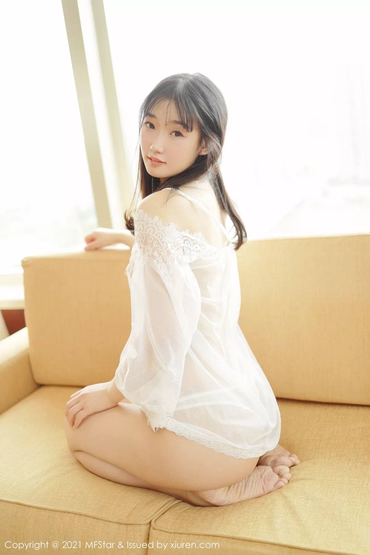 [MFStar模范学院]第470期母崽崽写真 [38P]-024