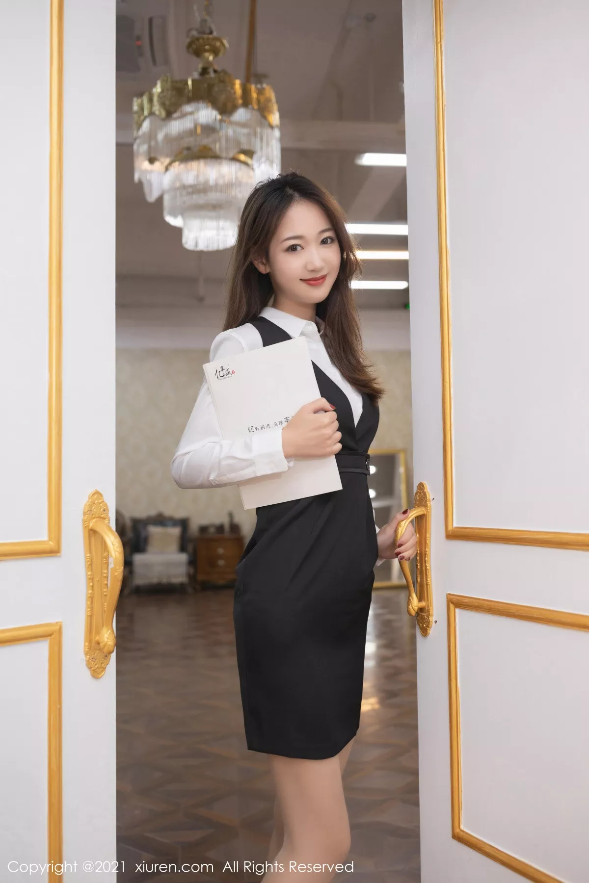 [XiuRen秀人网]第3219期唐安琪写真 [72P]-002