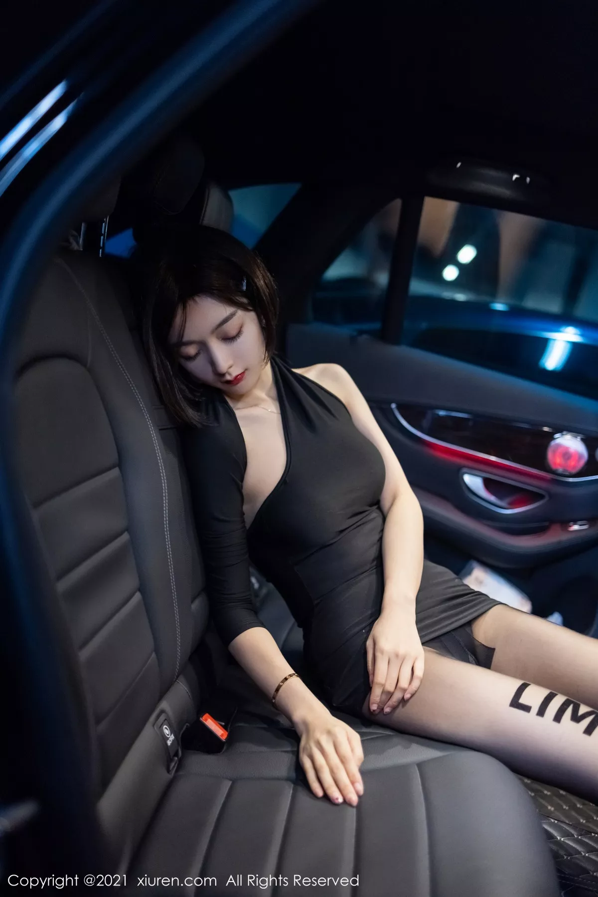 [XiuRen秀人网]第3264期Angela写真 [48P]-018