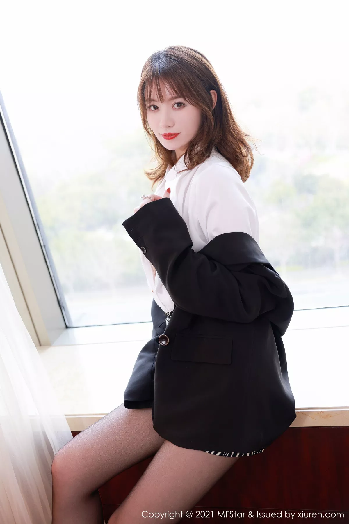 [MFStar模范学院]第476期yoo优优写真 [53P]-010