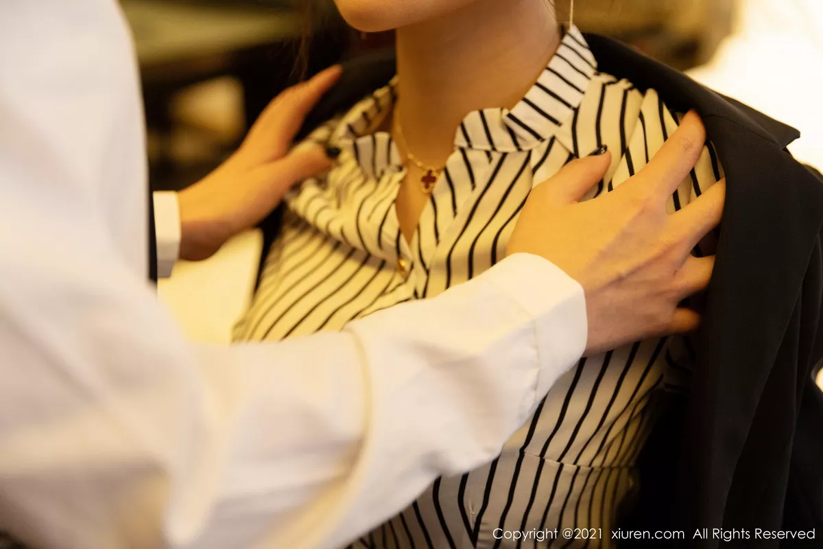 [XiuRen秀人网]第3269期顾奈奈写真 [88P]-031