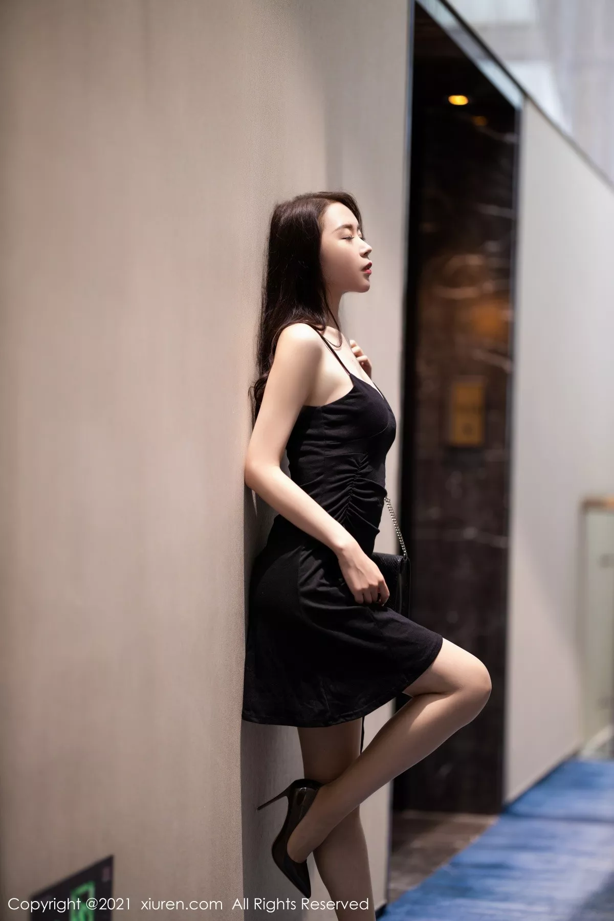 [XiuRen秀人网]第3272期梦心月写真 [88P]-001