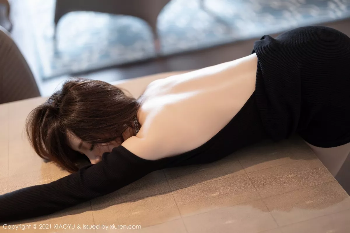 [XiaoYu画语界]第502期芝芝Booty写真 [80P]-029