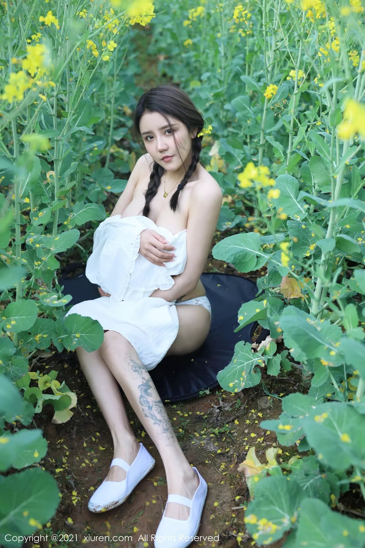 [XiuRen秀人网]第3276期夏西CiCi写真 [49P]-032