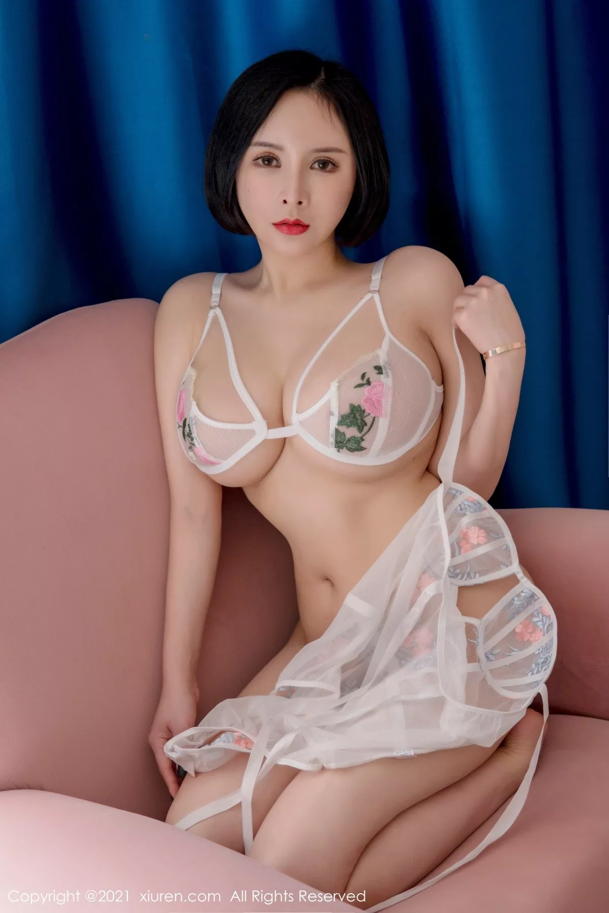 [XiuRen秀人网]第3296期韩姗姗写真 [55P]-031