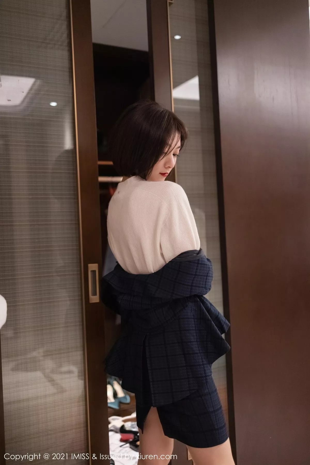 [Imiss爱蜜社]第575期Angela写真 [54P]-013