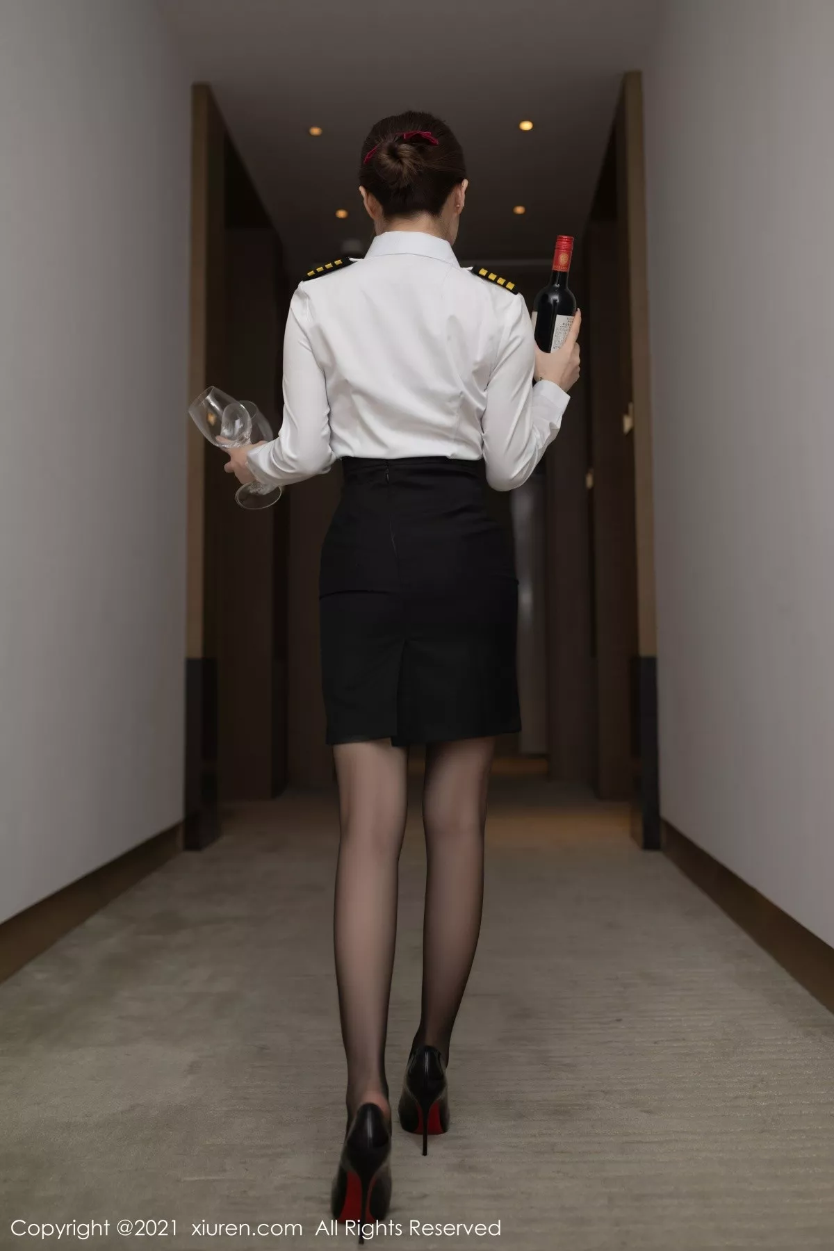 [XiuRen秀人网]第3312期鱼子酱写真 [69P]-011