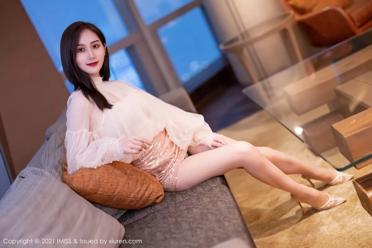 [Imiss爱蜜社]第567期SISY思写真 [52P]-010