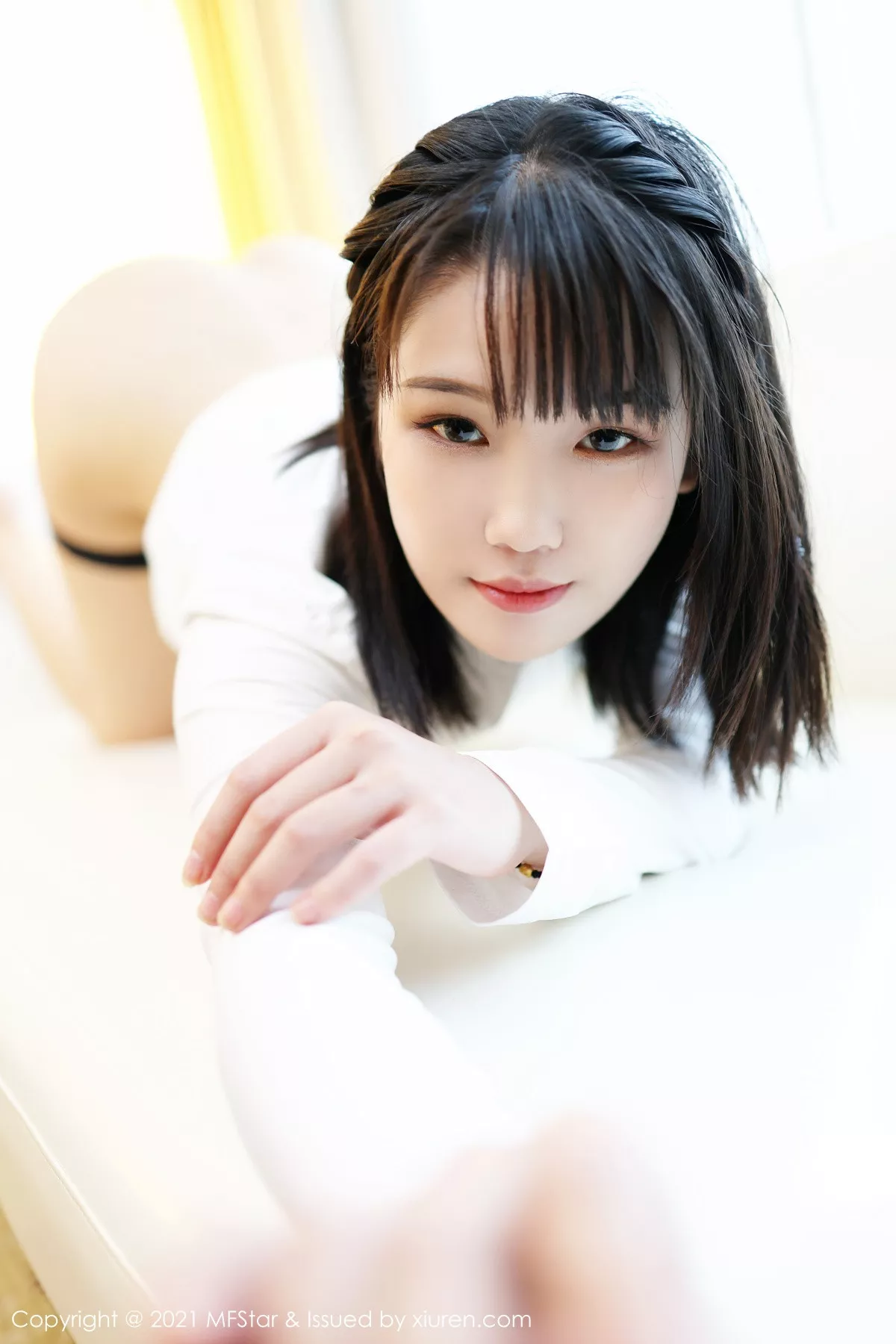 [MFStar模范学院]第473期果果吖写真 [40P]-032