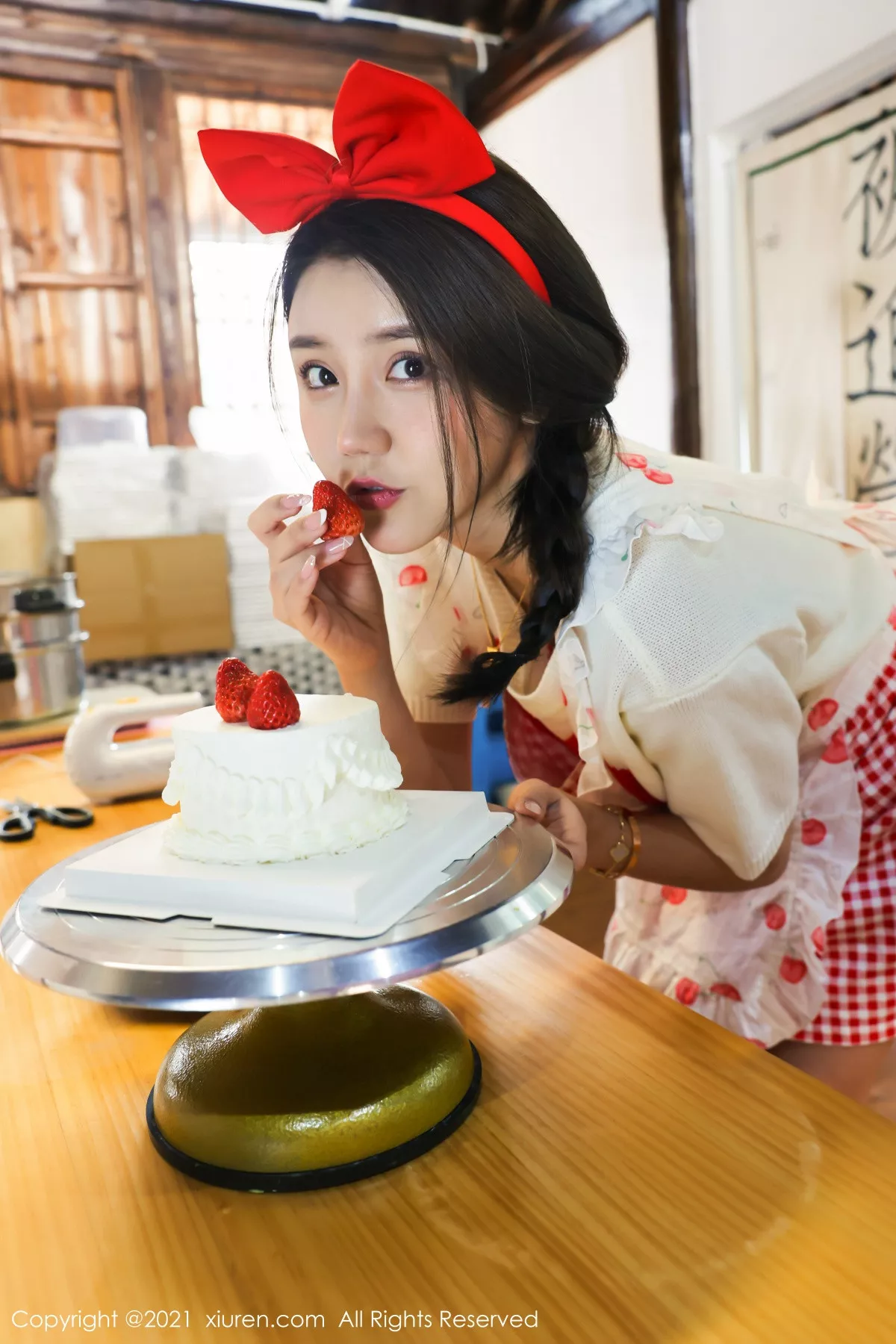 [XiuRen秀人网]第3243期夏西CiCi写真 [50P]-010