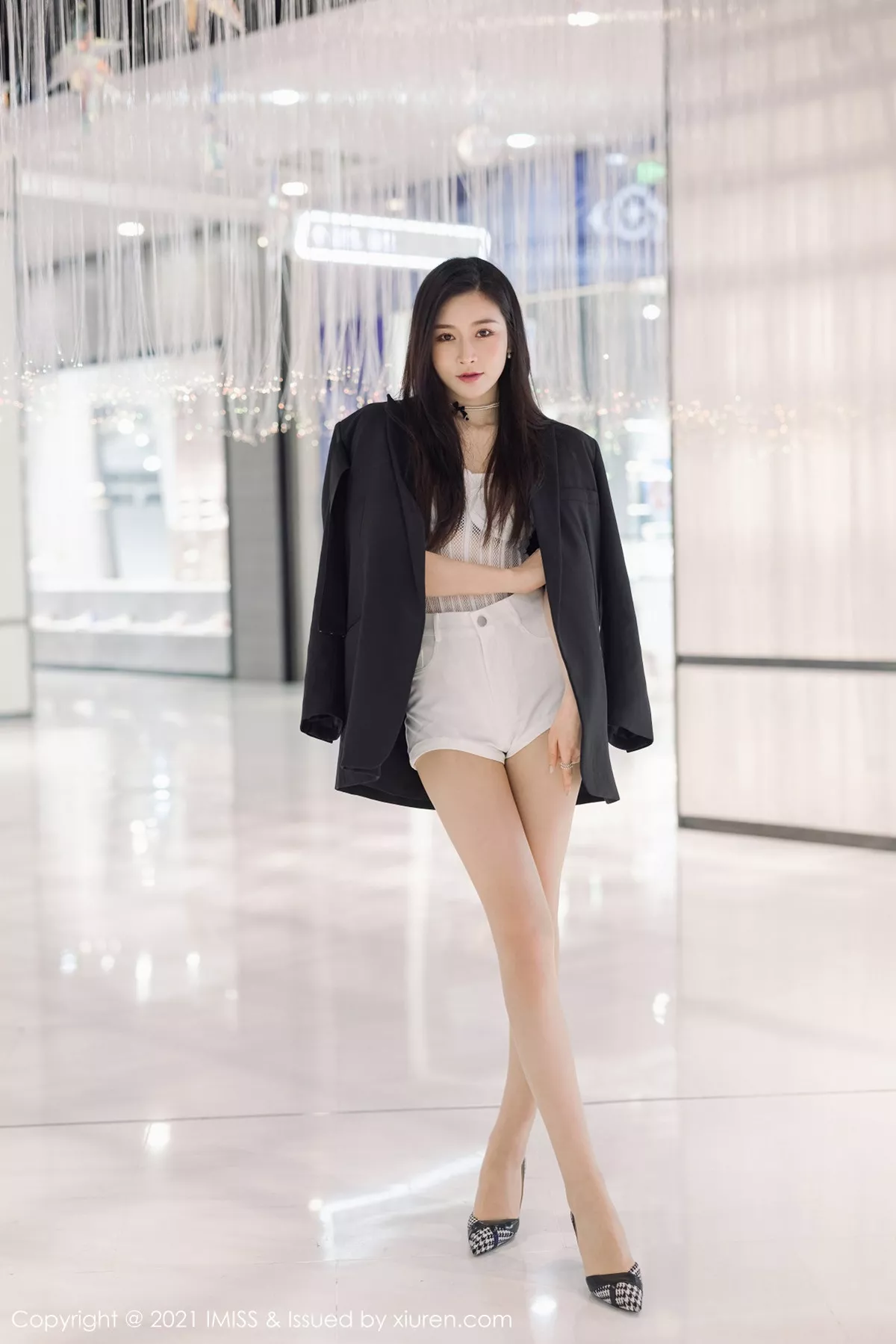 [Imiss爱蜜社]第569期Vanessa写真 [60P]-003