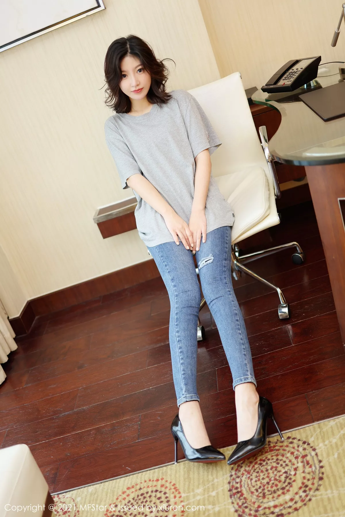 [MFStar模范学院]第474期人间荒糖写真 [62P]-004
