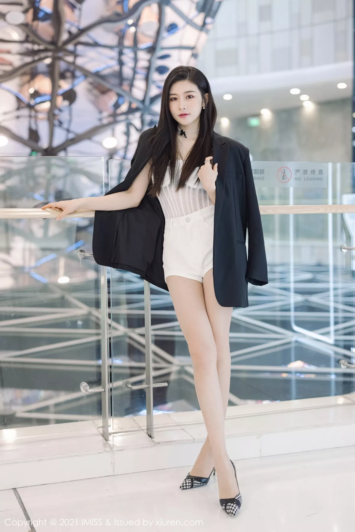 [Imiss爱蜜社]第569期Vanessa写真 [60P]-005