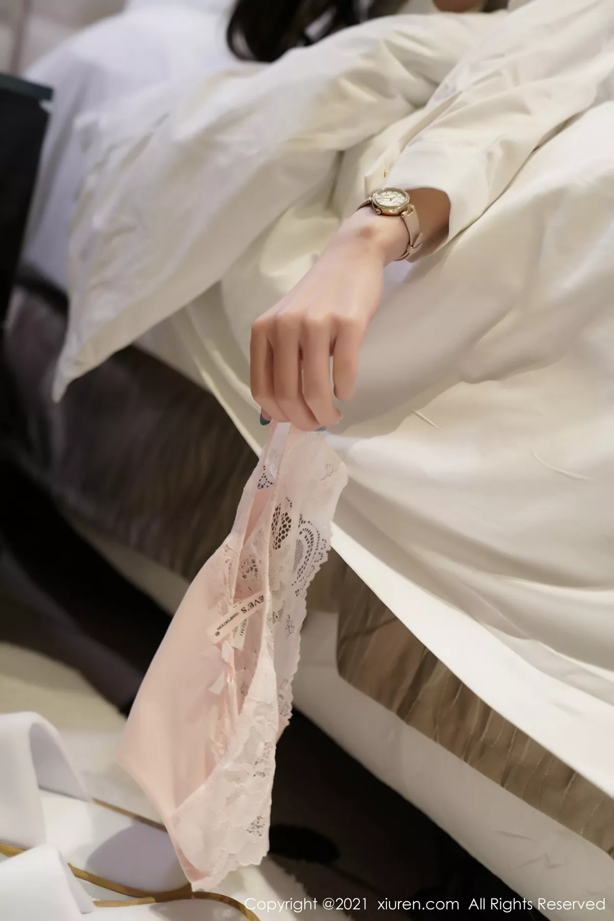 [XiuRen秀人网]第3247期周于希写真 [80P]-074