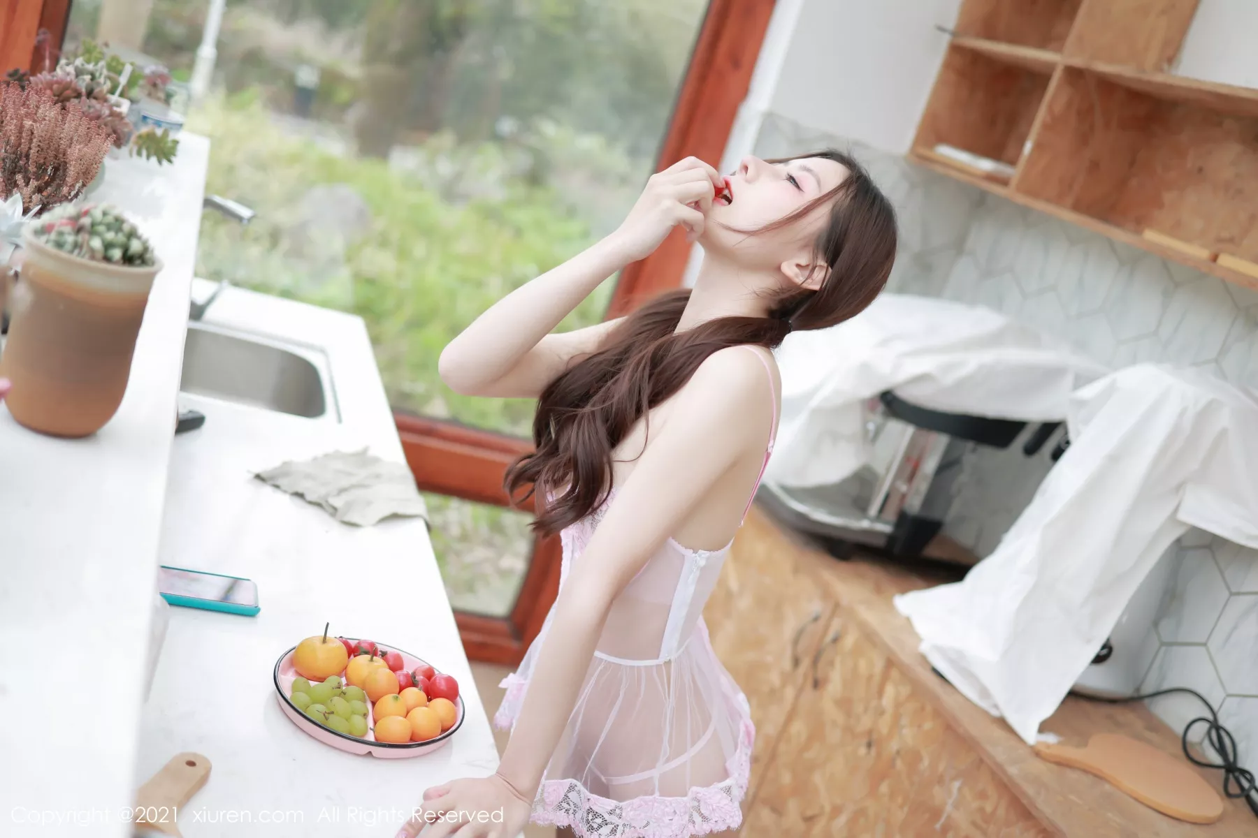 [XiuRen秀人网]第3251期尹甜甜写真 [86P]-003