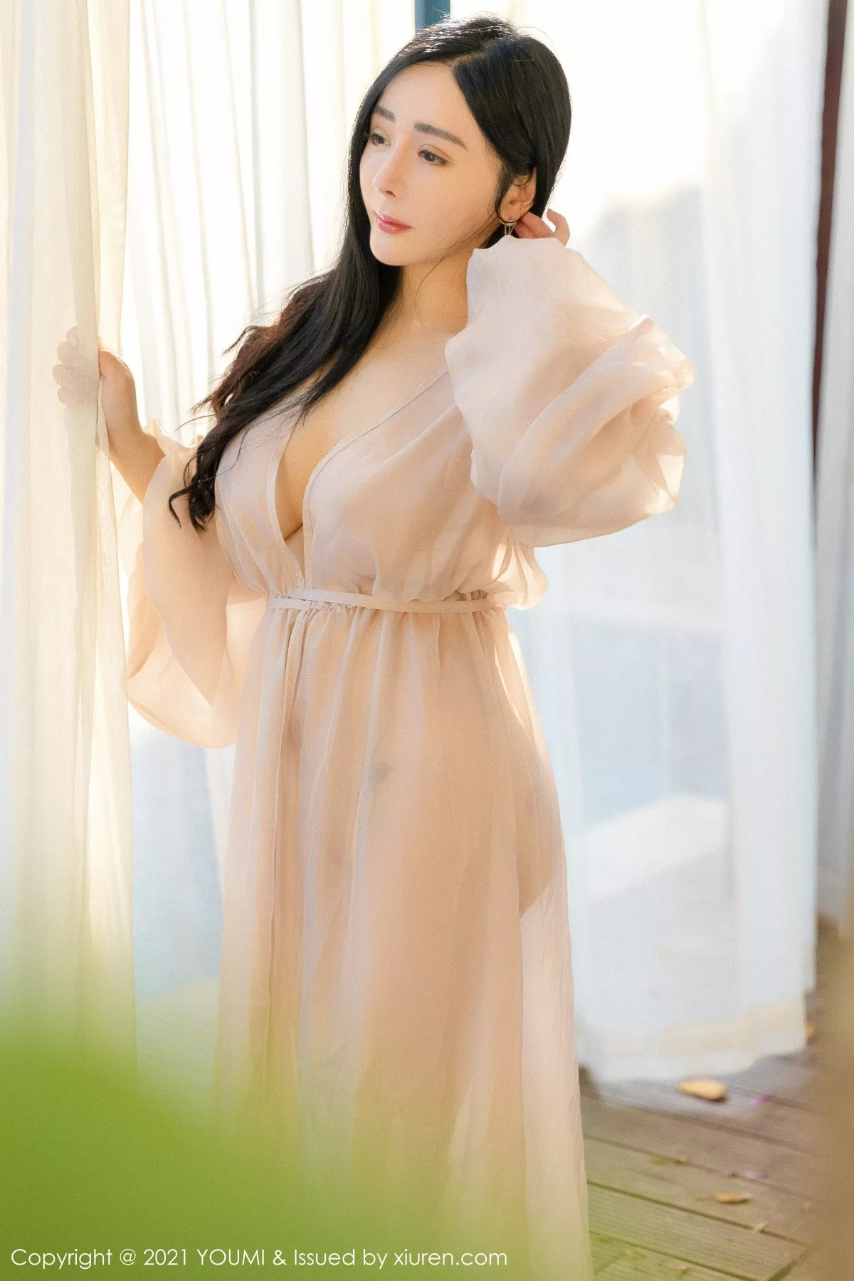 [YouMi尤蜜荟]第631期允爾写真 [76P]-015