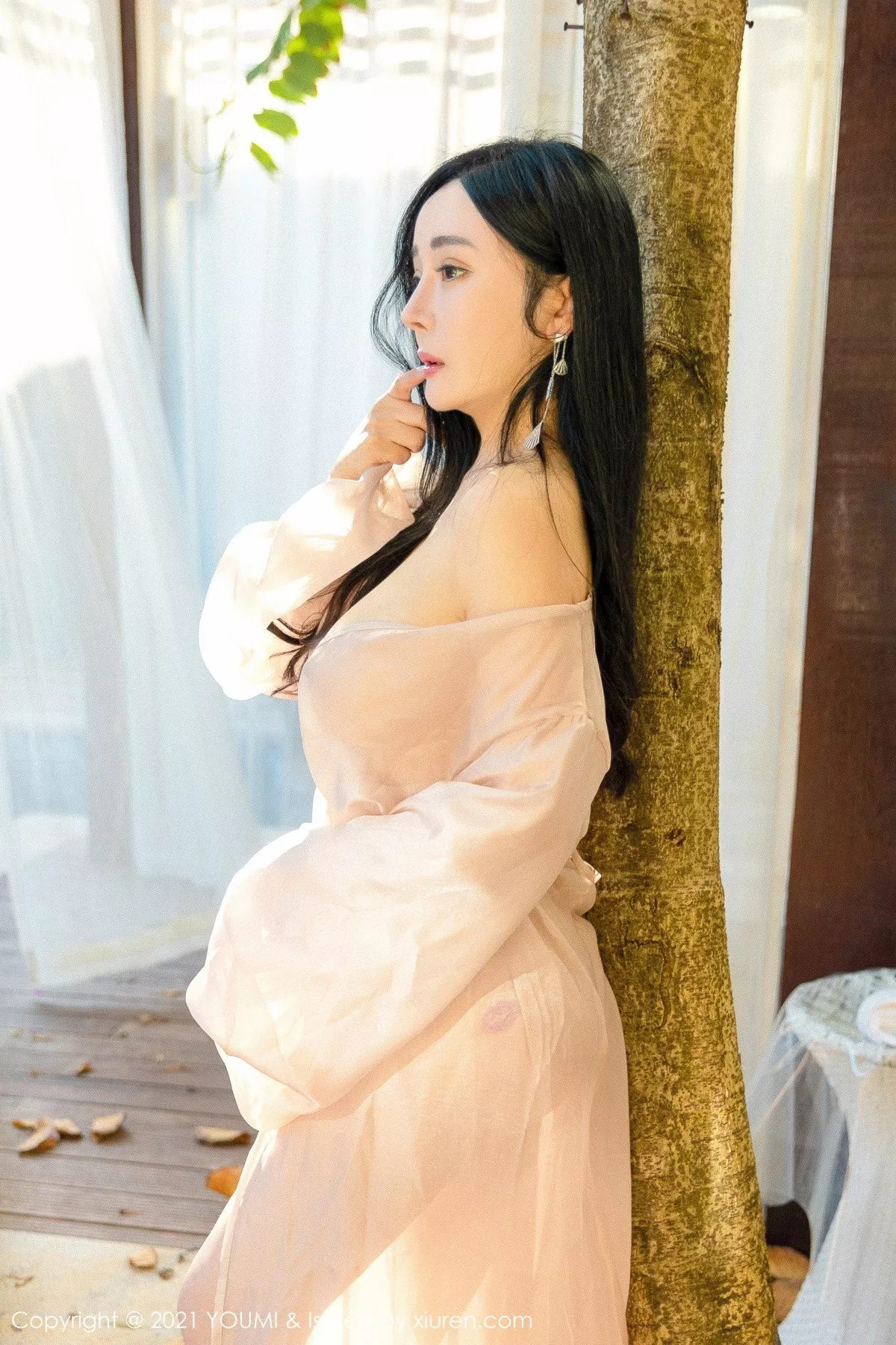 [YouMi尤蜜荟]第631期允爾写真 [76P]-047