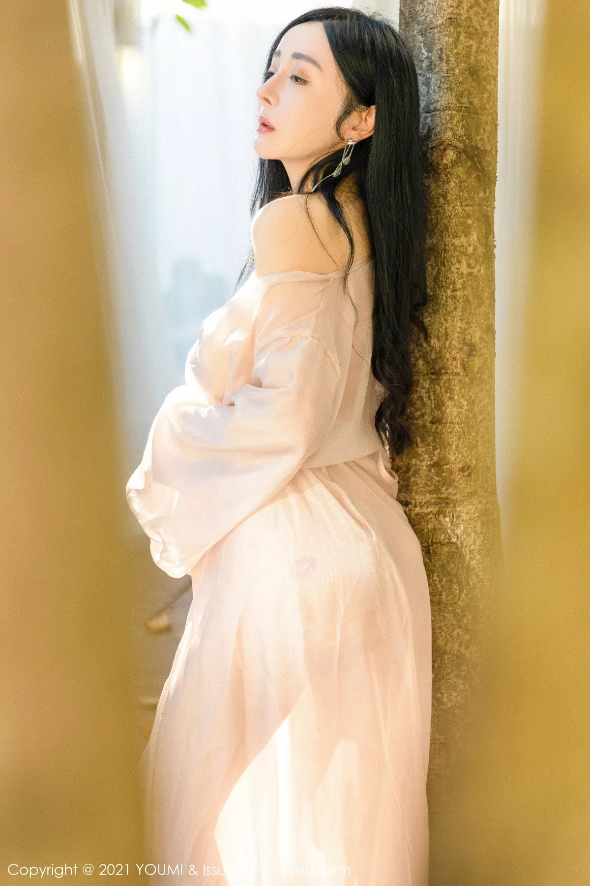 [YouMi尤蜜荟]第631期允爾写真 [76P]-044