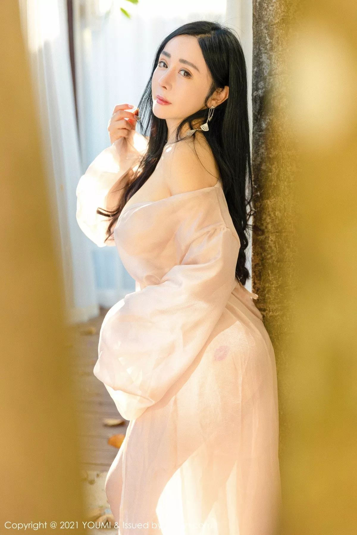 [YouMi尤蜜荟]第631期允爾写真 [76P]-046