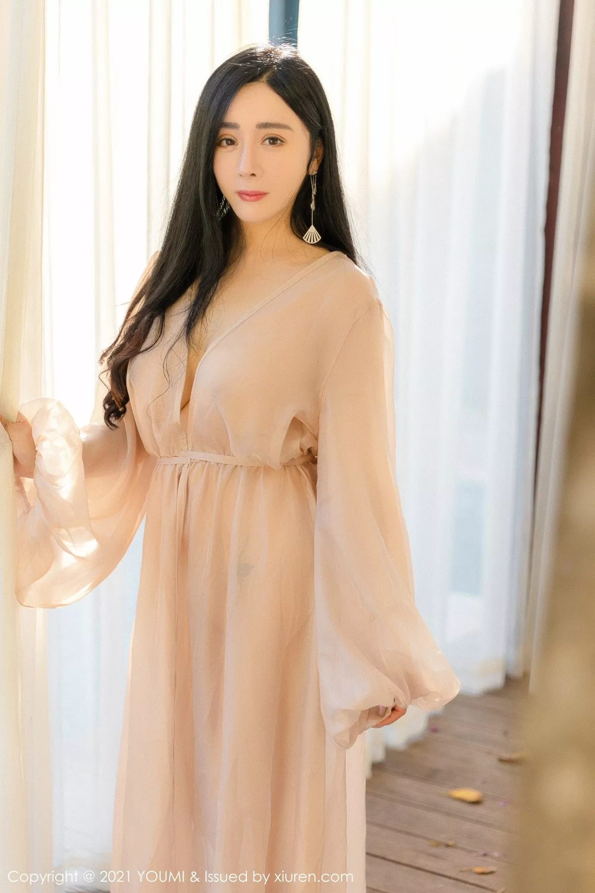 [YouMi尤蜜荟]第631期允爾写真 [76P]-014