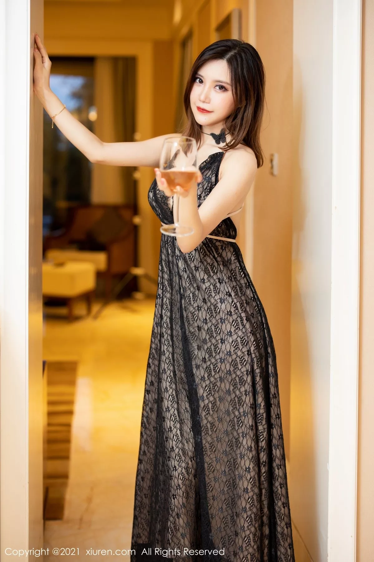 [XiuRen秀人网]第3349期绮里嘉写真 [93P]-008