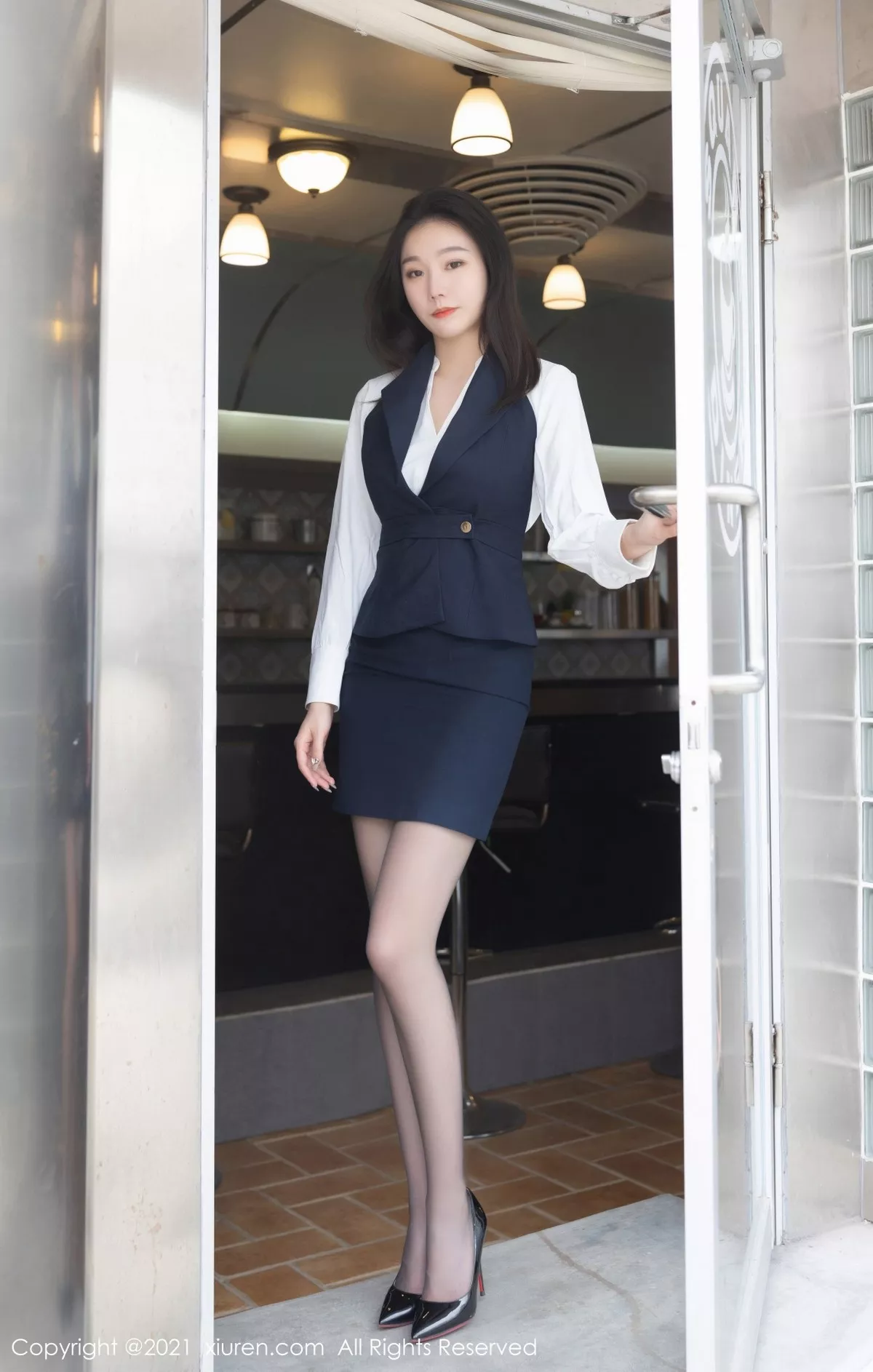 [XiuRen秀人网]第3358期安然写真 [64P]-001