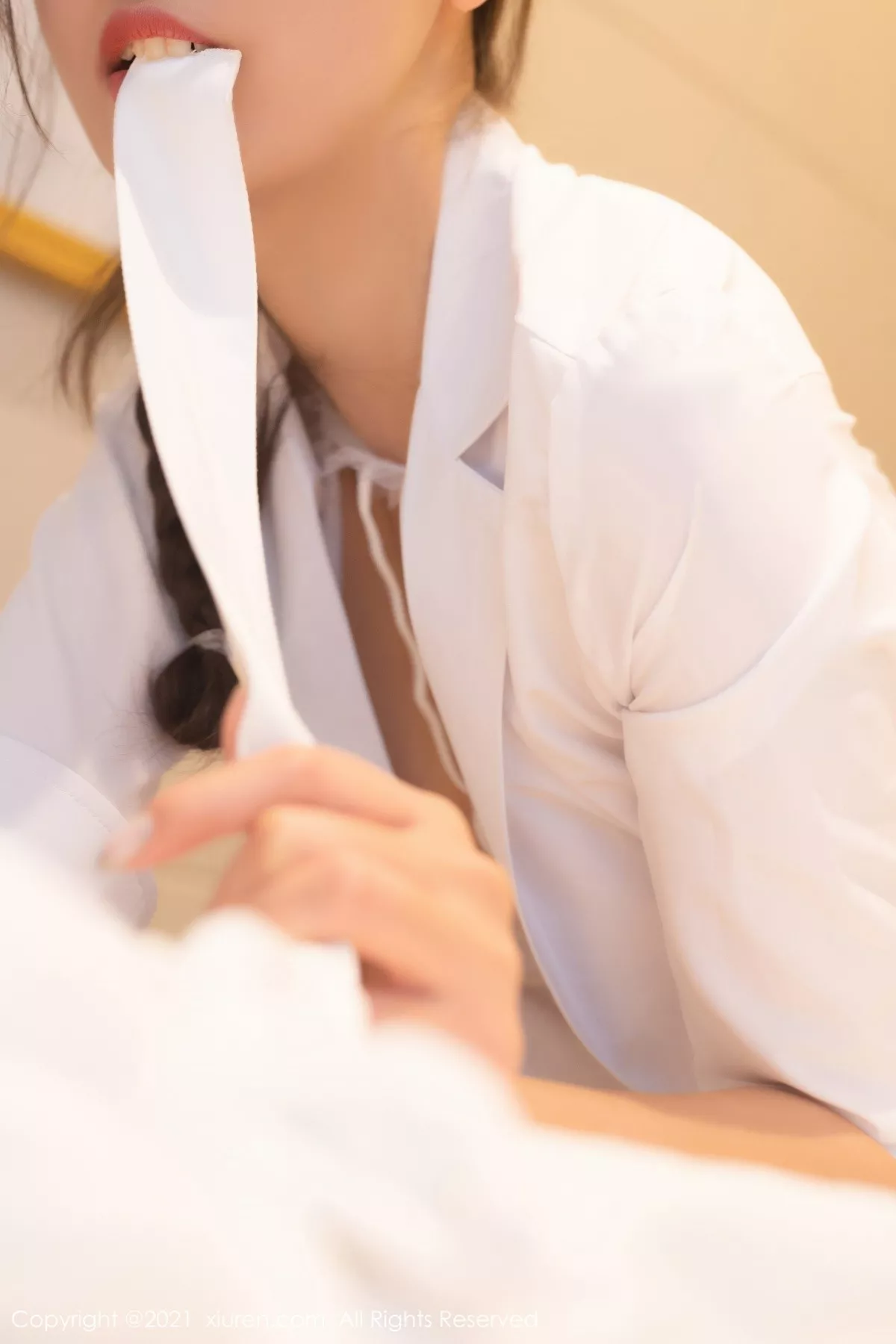 [XiuRen秀人网]第3355期就是阿朱啊写真 [79P]-056