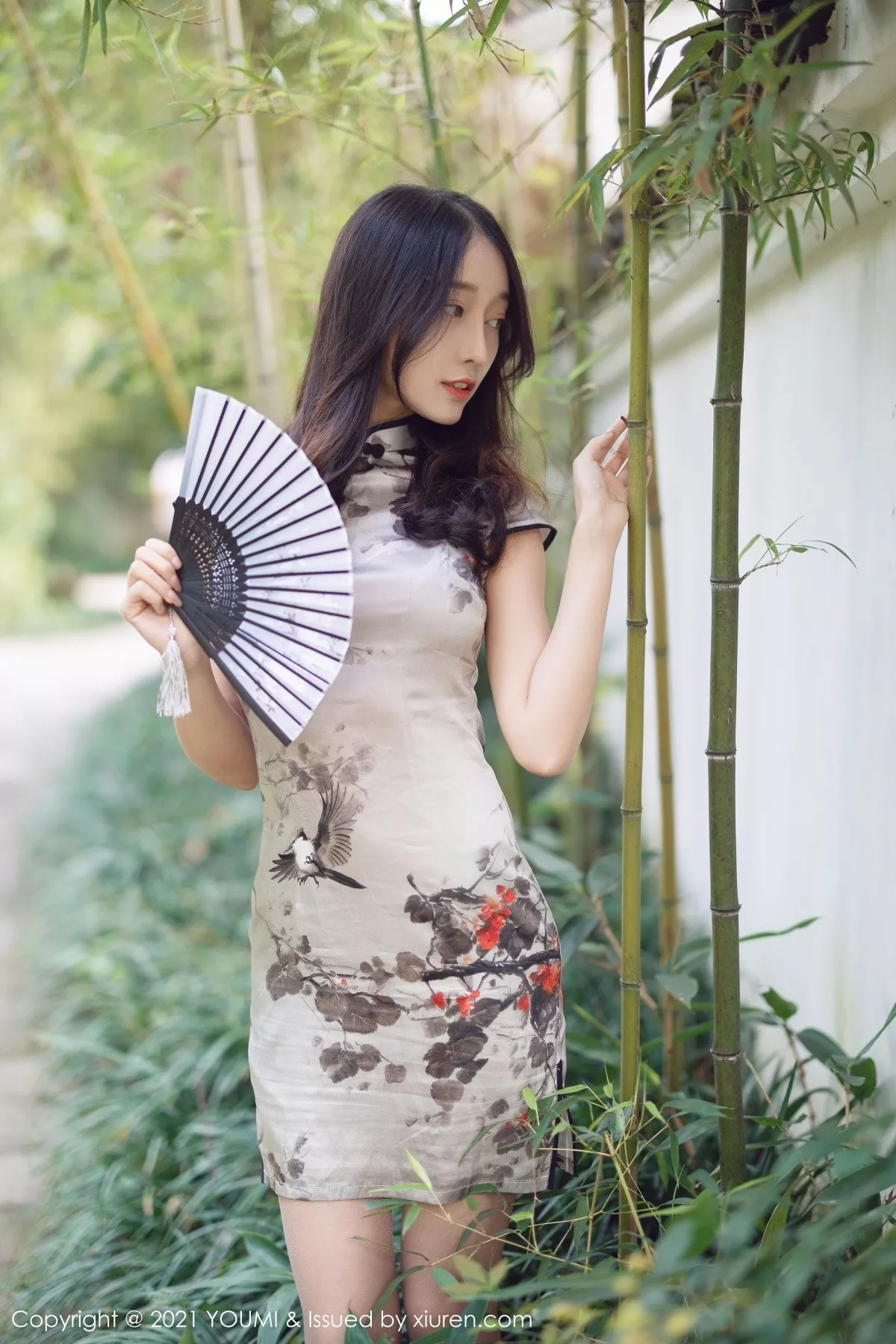 [YouMi尤蜜荟]第635期玥儿玥写真 [49P]-006